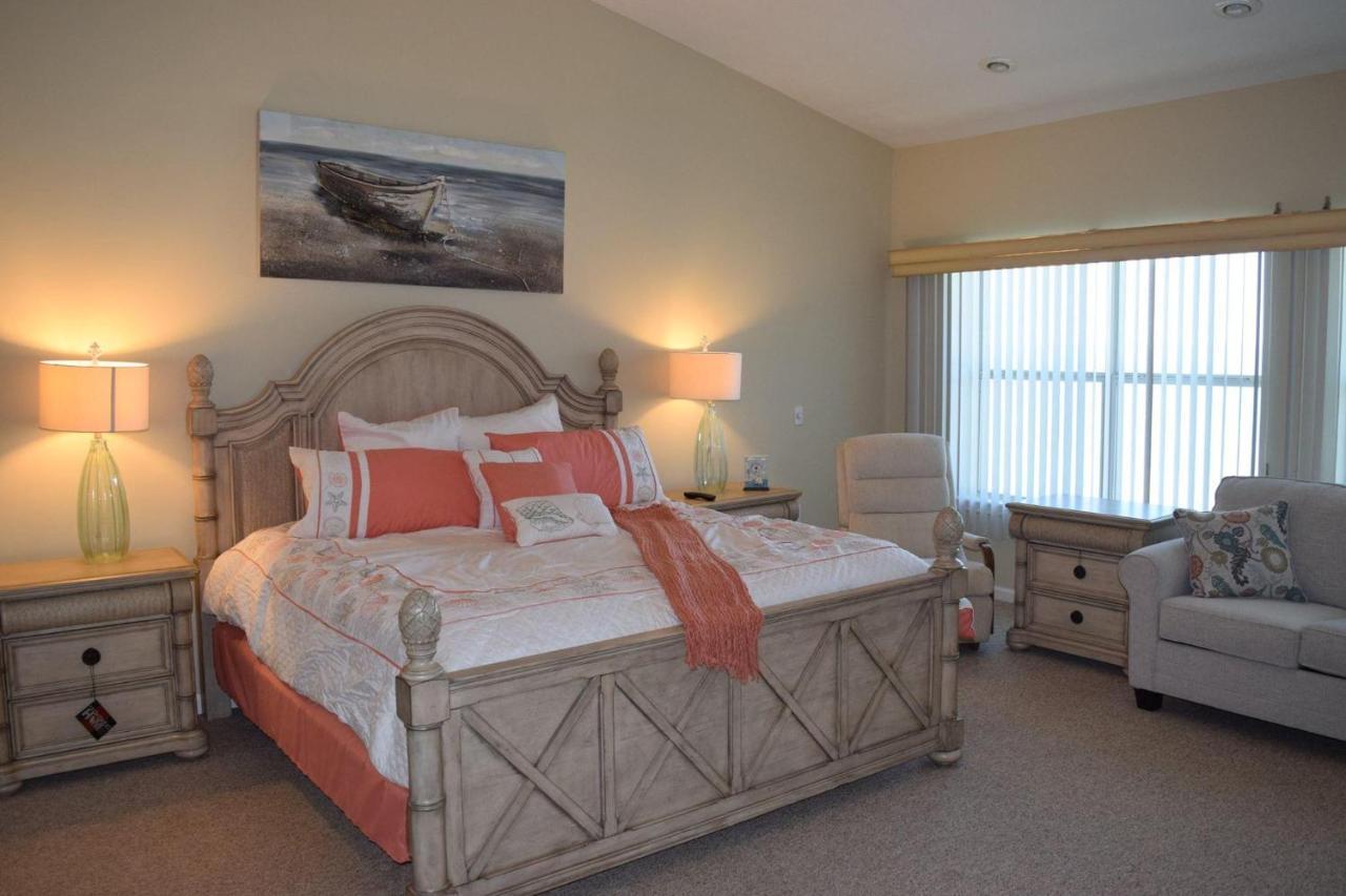 Pugsys Paradise Sleeps 10! * Panama City Beach