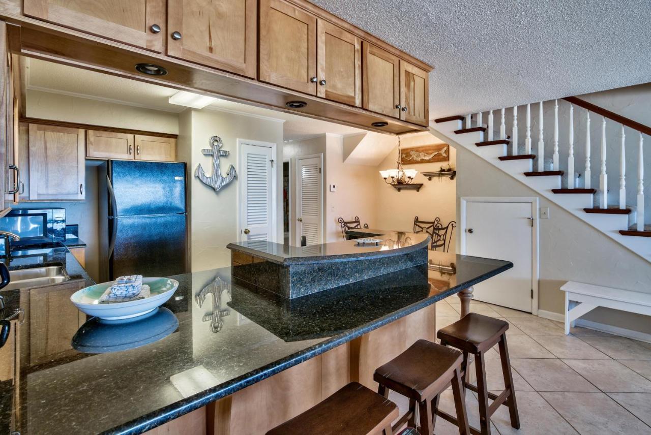 Holiday home A View To Sea! West End! Sleeps 12! Hot Tub! Panama City Beach