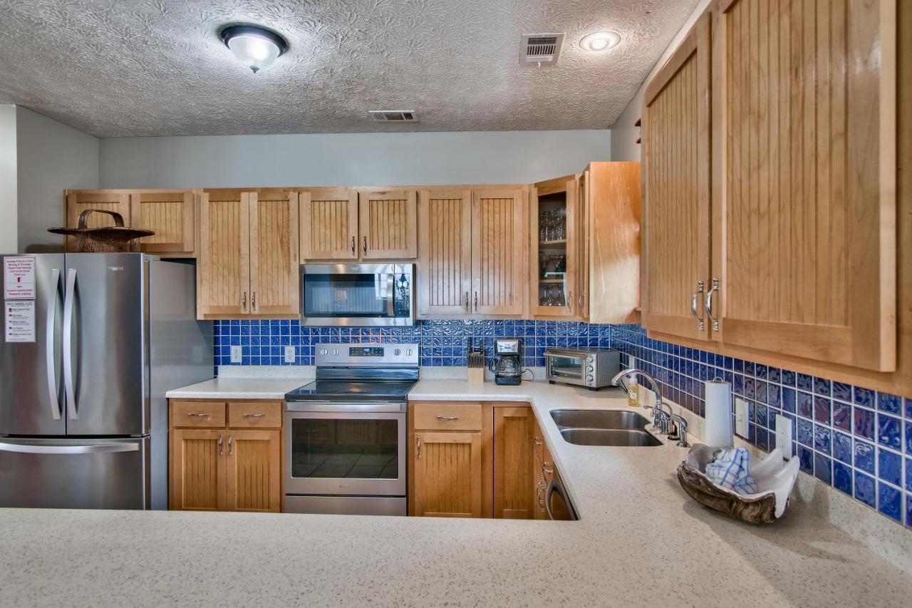 Beachcomber - Beachfront With Pool And Hot Tub - On The Beach! * Panama City Beach
