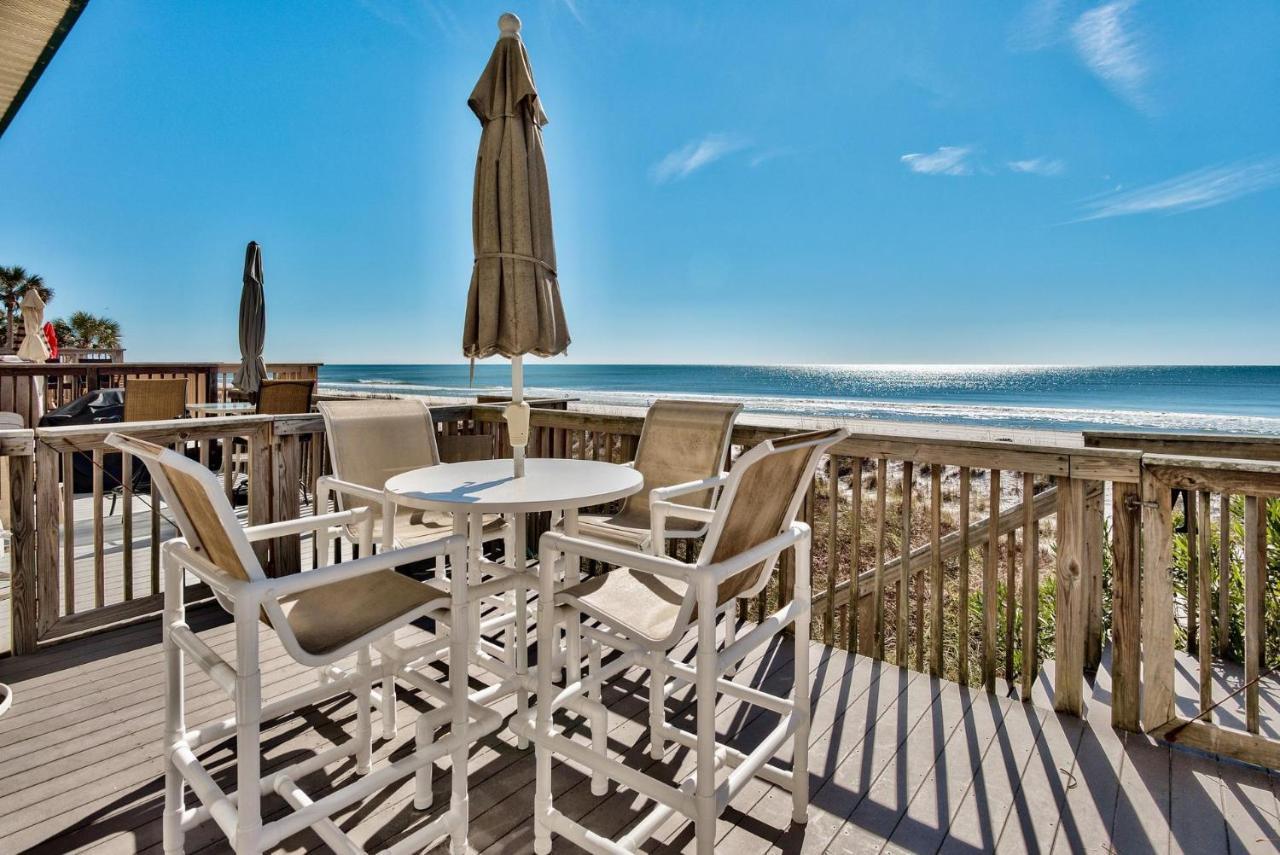 Pugsys Paradise Sleeps 10! * Panama City Beach