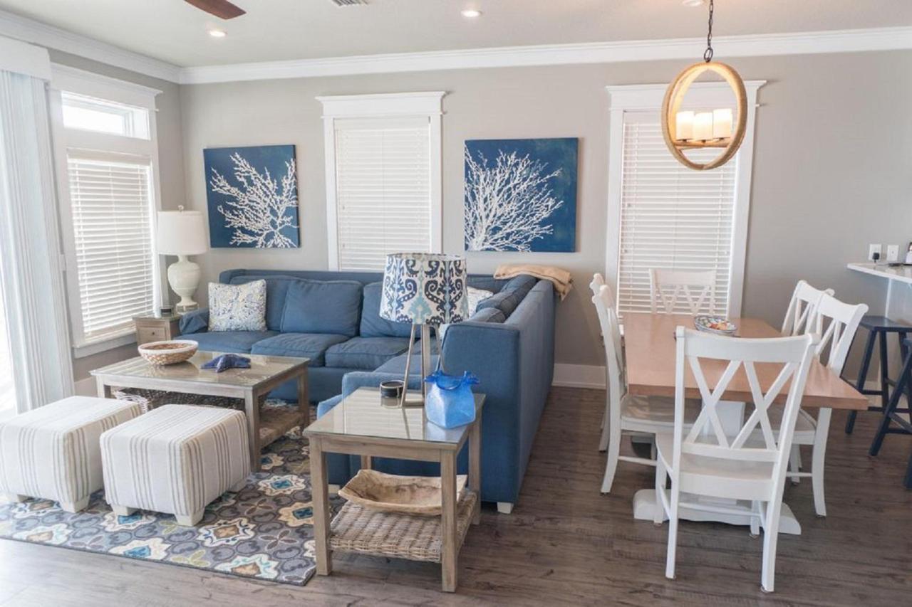 Southern Comfort - Beautiful Private Beachfront Home! Holiday home *