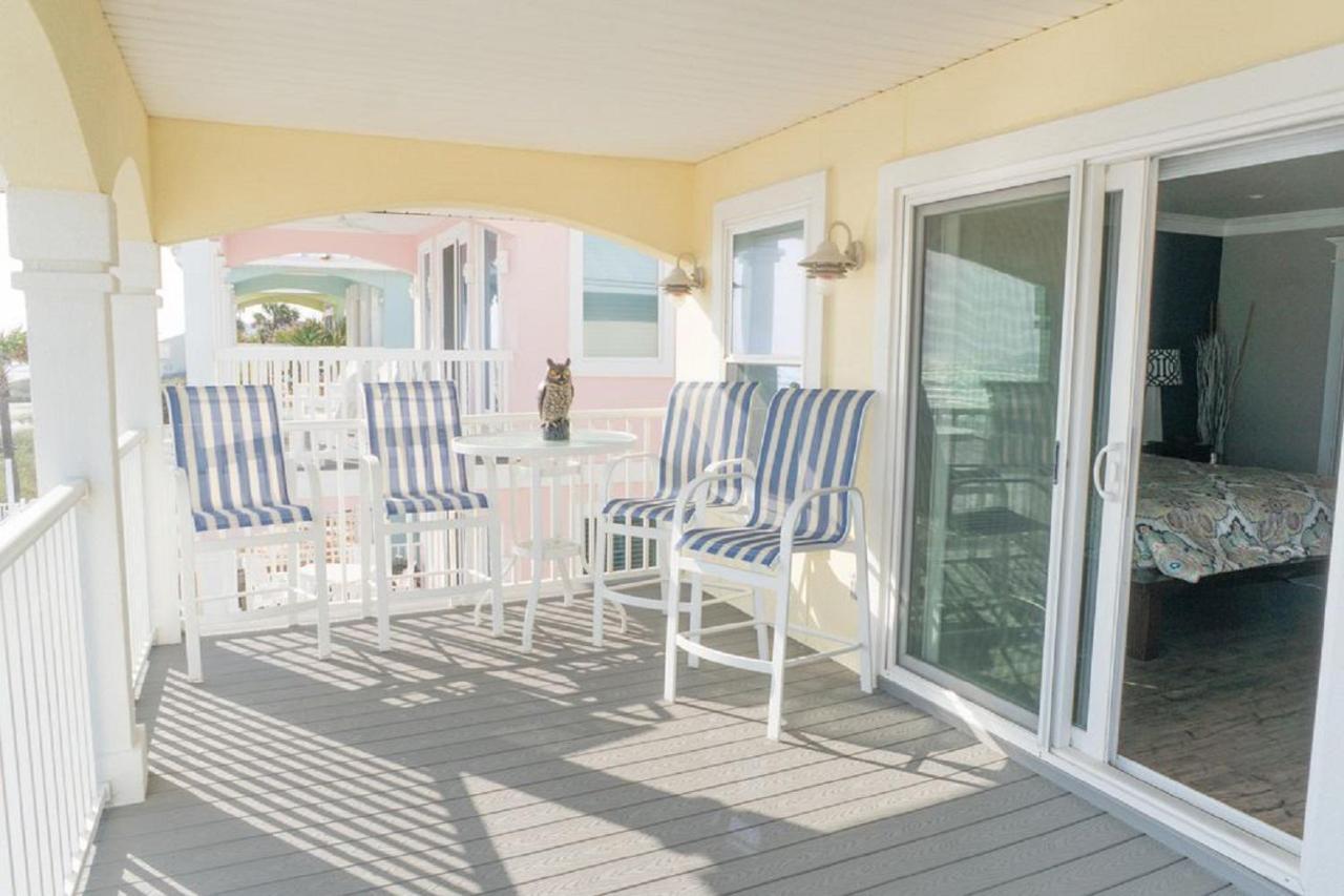 Southern Comfort - Beautiful Private Beachfront Home! Holiday home