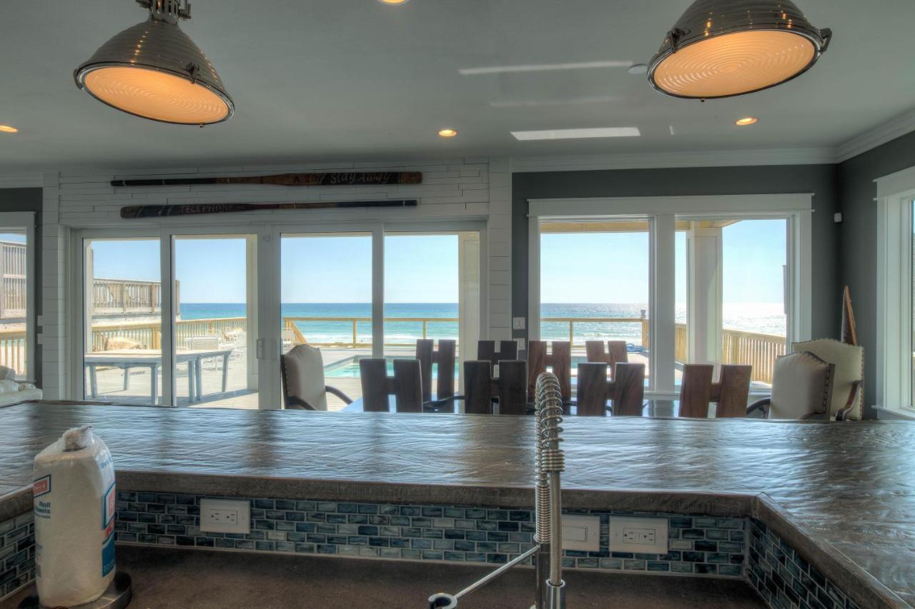 Making Waves - Huge Heated Beachfront Pool Hot Tub! In Pcb! Panama City Beach