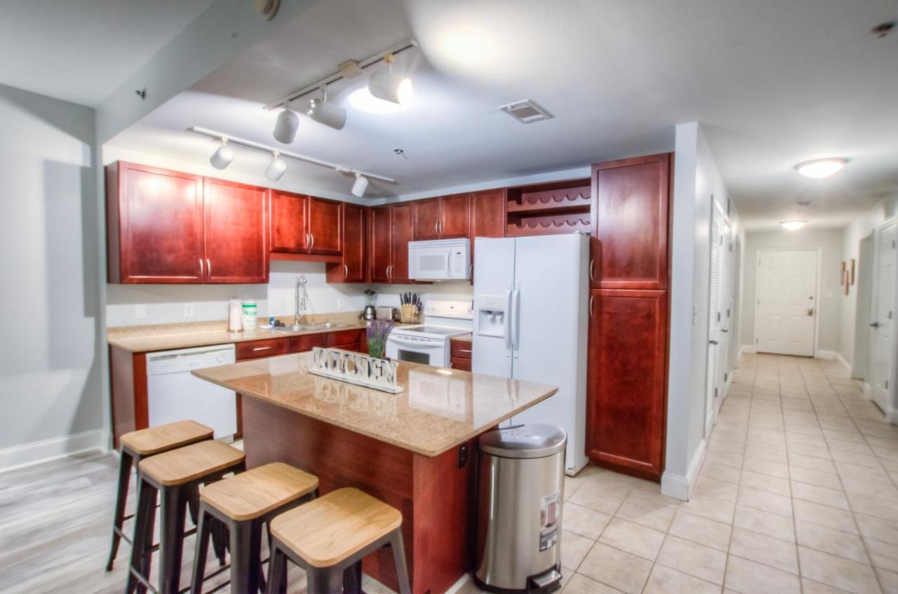 Brand New!laketown Wharf 233! Beautiful 3 Bd, Great Amenities, And Great Location * Panama City Beach