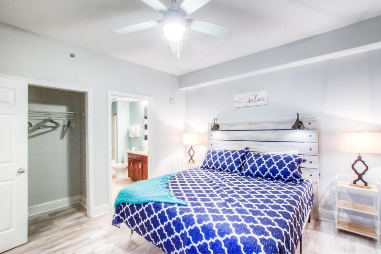 Holiday home Brand New!laketown Wharf 233! Beautiful 3 Bd, Great Amenities, And Great Location *