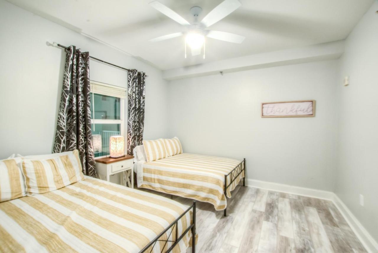 Brand New!laketown Wharf 233! Beautiful 3 Bd, Great Amenities, And Great Location Holiday home Panama City Beach