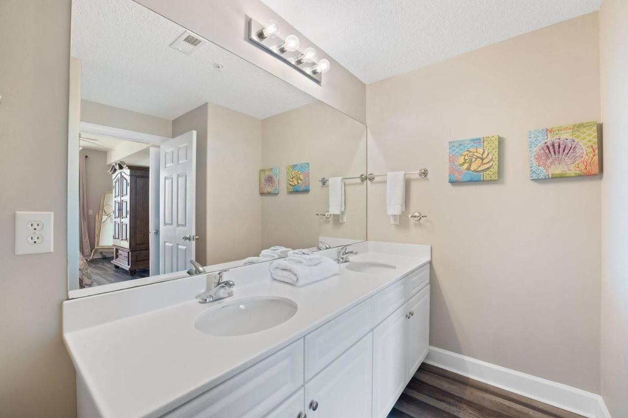 1803 Ocean Ritz Holiday home
