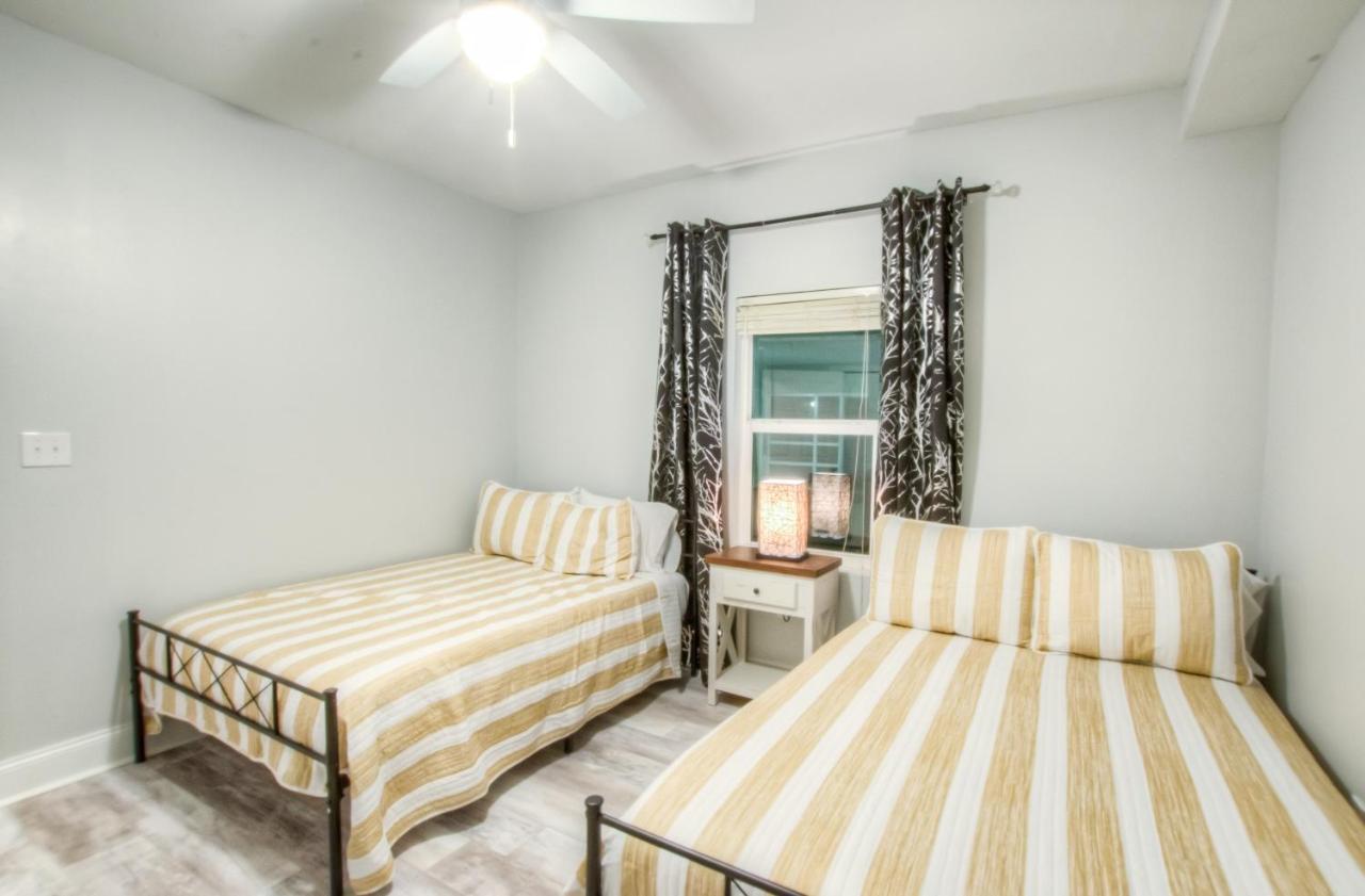 Brand New!laketown Wharf 233! Beautiful 3 Bd, Great Amenities, And Great Location Panama City Beach