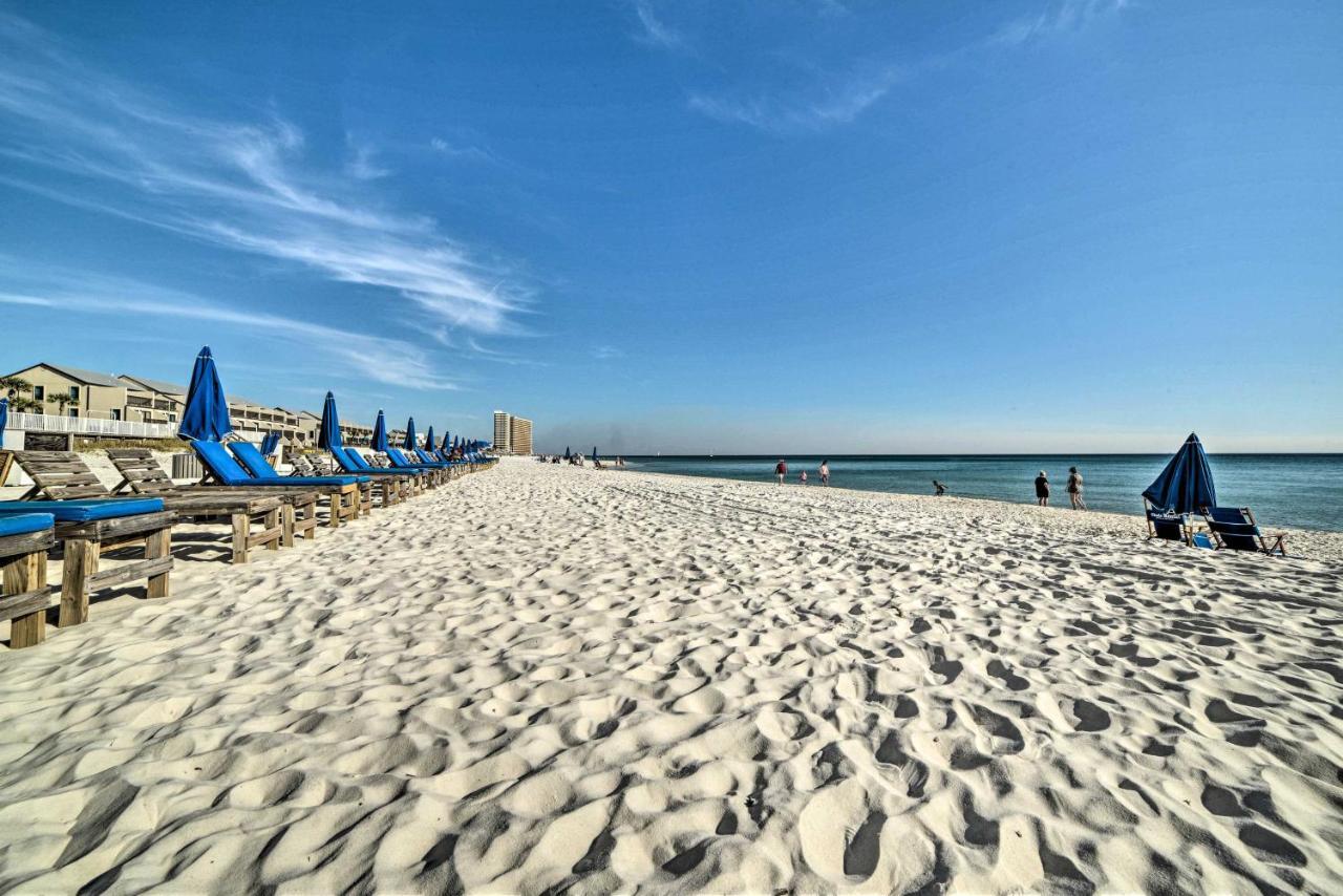 Beachfront Pcb Escape With Free Chair Services Apartment