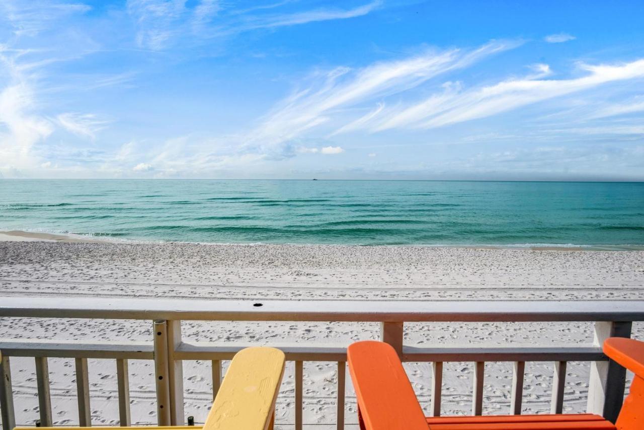 Island Time- Wonderful Private Beachfront - Beautiful!!! *