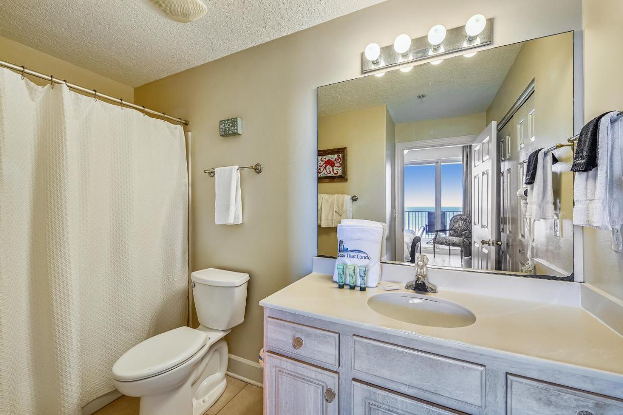 Holiday home Twin Palms #1404 By Book That *