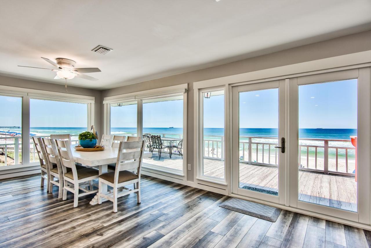 Island Time- Wonderful Private Beachfront - Beautiful!!! *