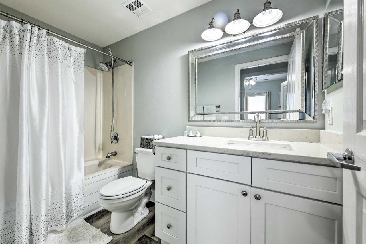 Beachfront Pcb With Ocean View And Pool Access! Panama City Beach