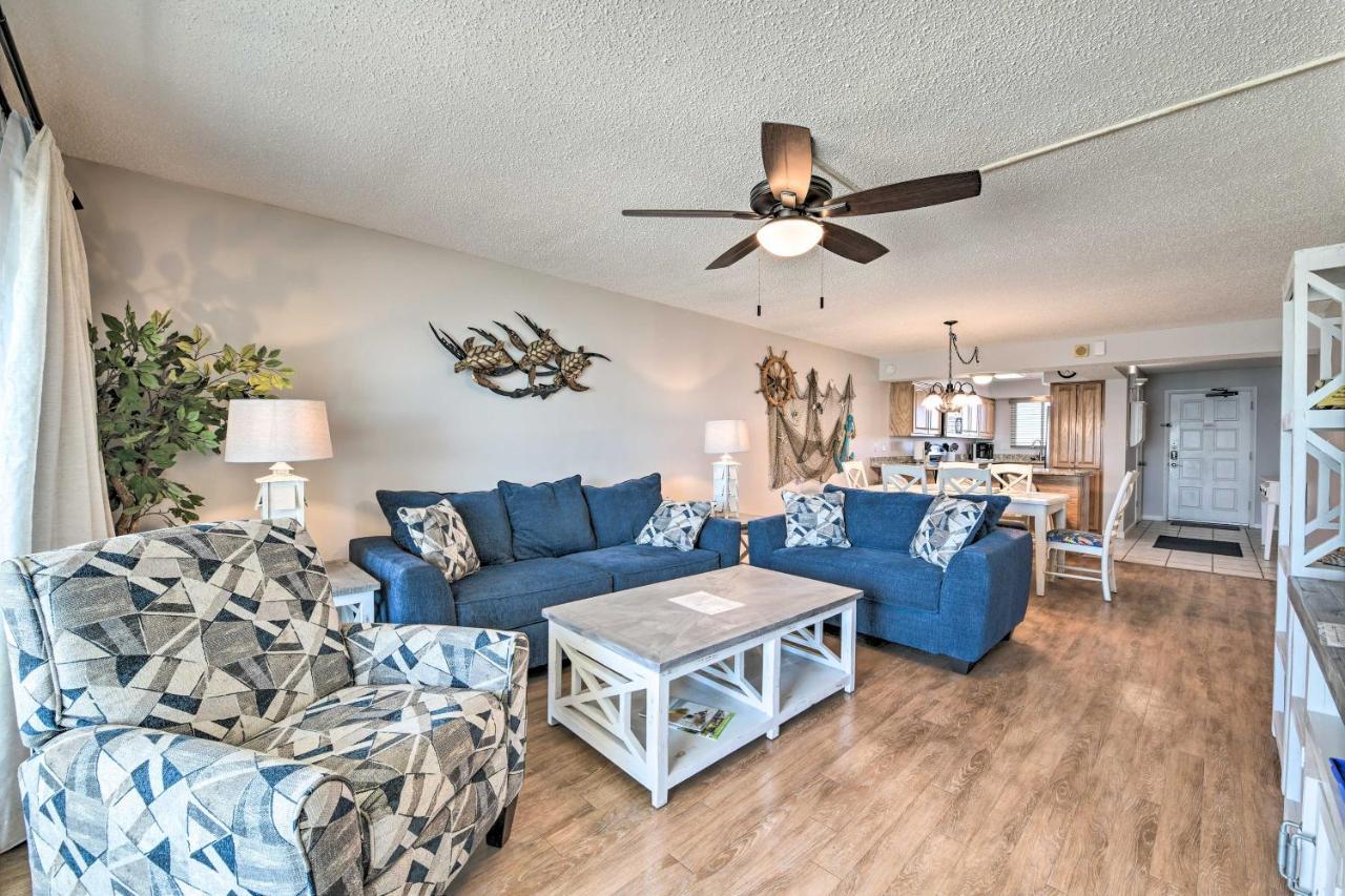 Beachfront Pcb Escape With Free Chair Services Apartment *