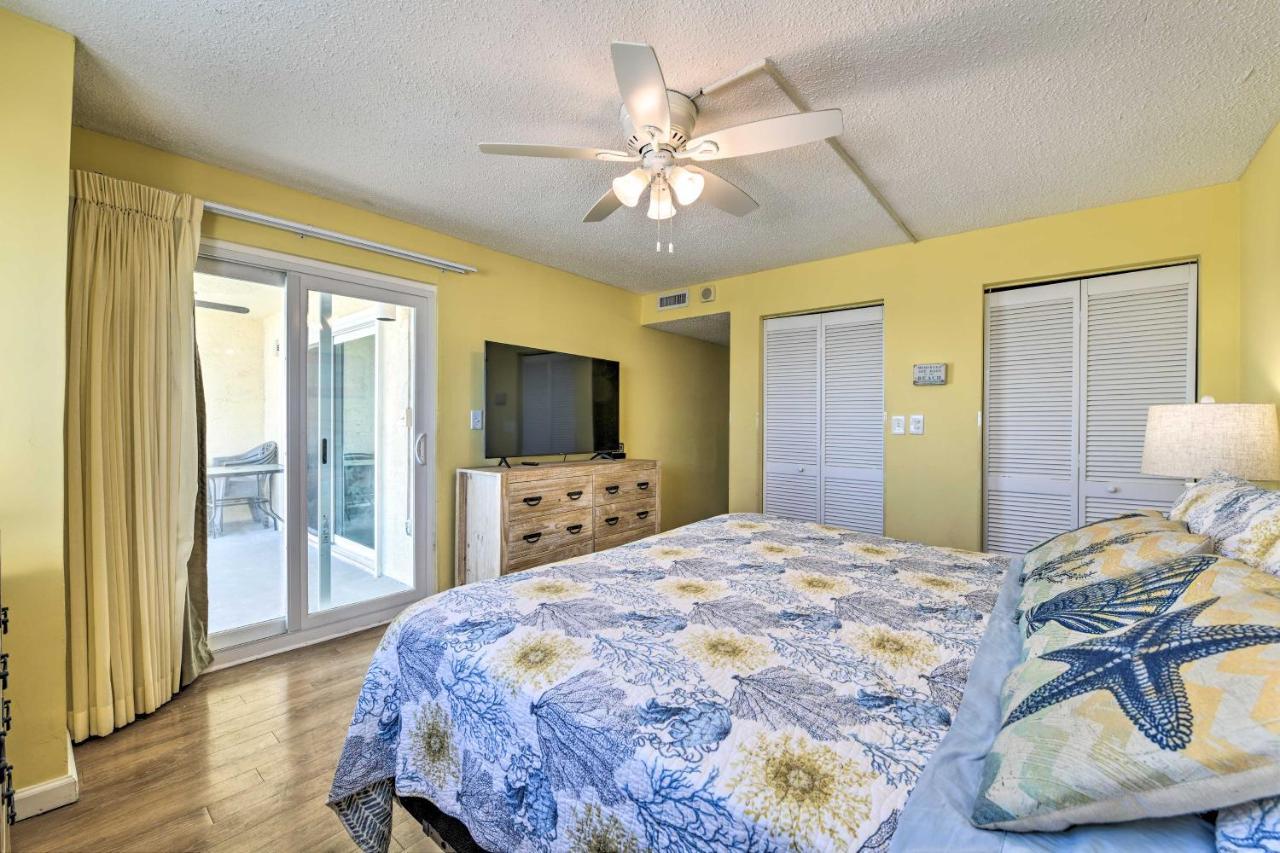 Beachfront Pcb Escape With Free Chair Services Apartment Panama City Beach