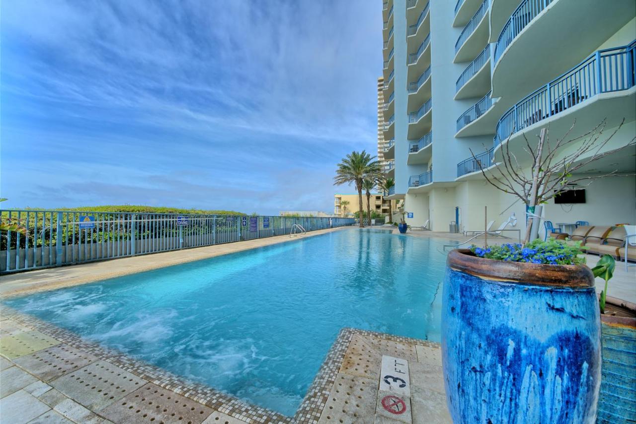 Sterling Breeze - Luxury Front Apartment Panama City Beach