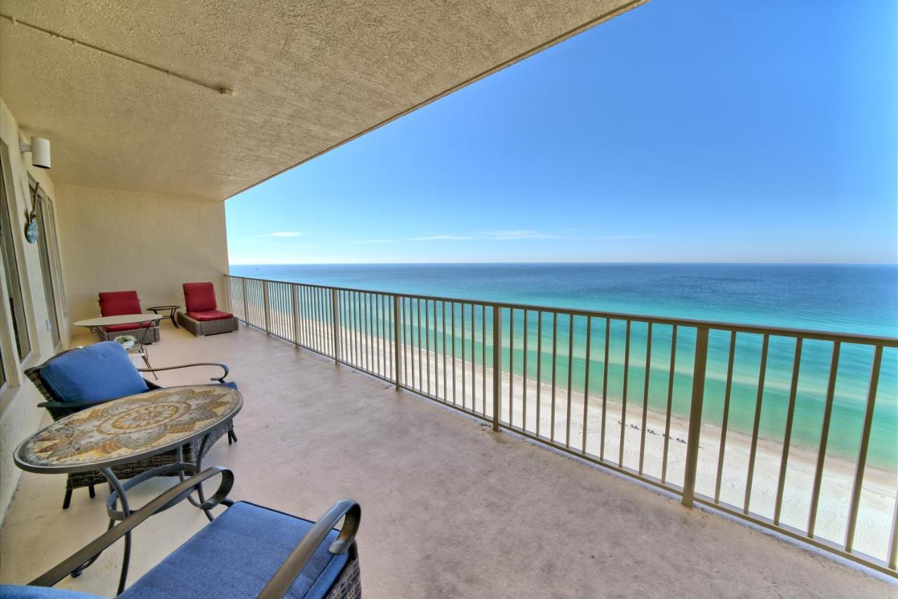 Cozy Oceanfront With Beachside Pool - Unit 1602