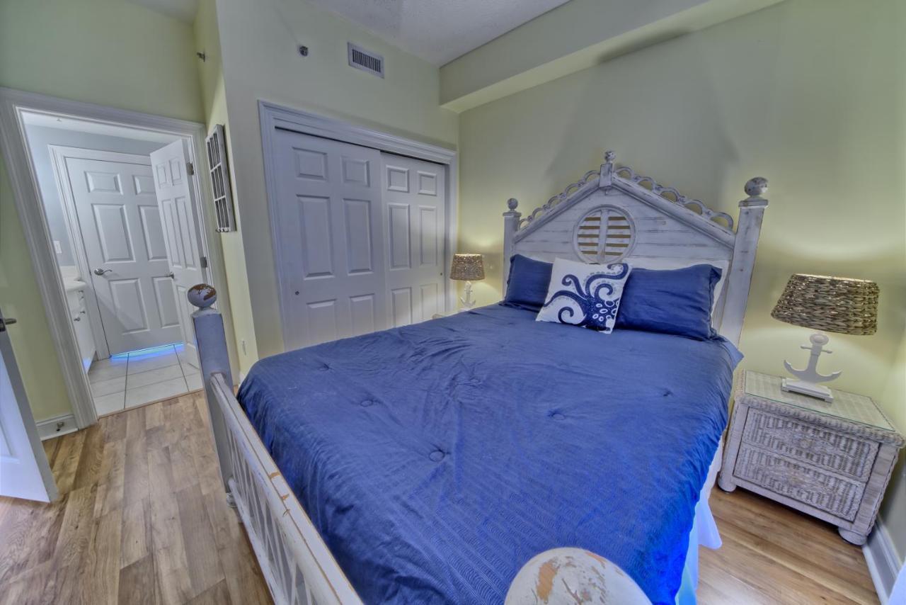 Cozy Oceanfront With Beachside Pool - Unit 1602 Apartment Panama City Beach