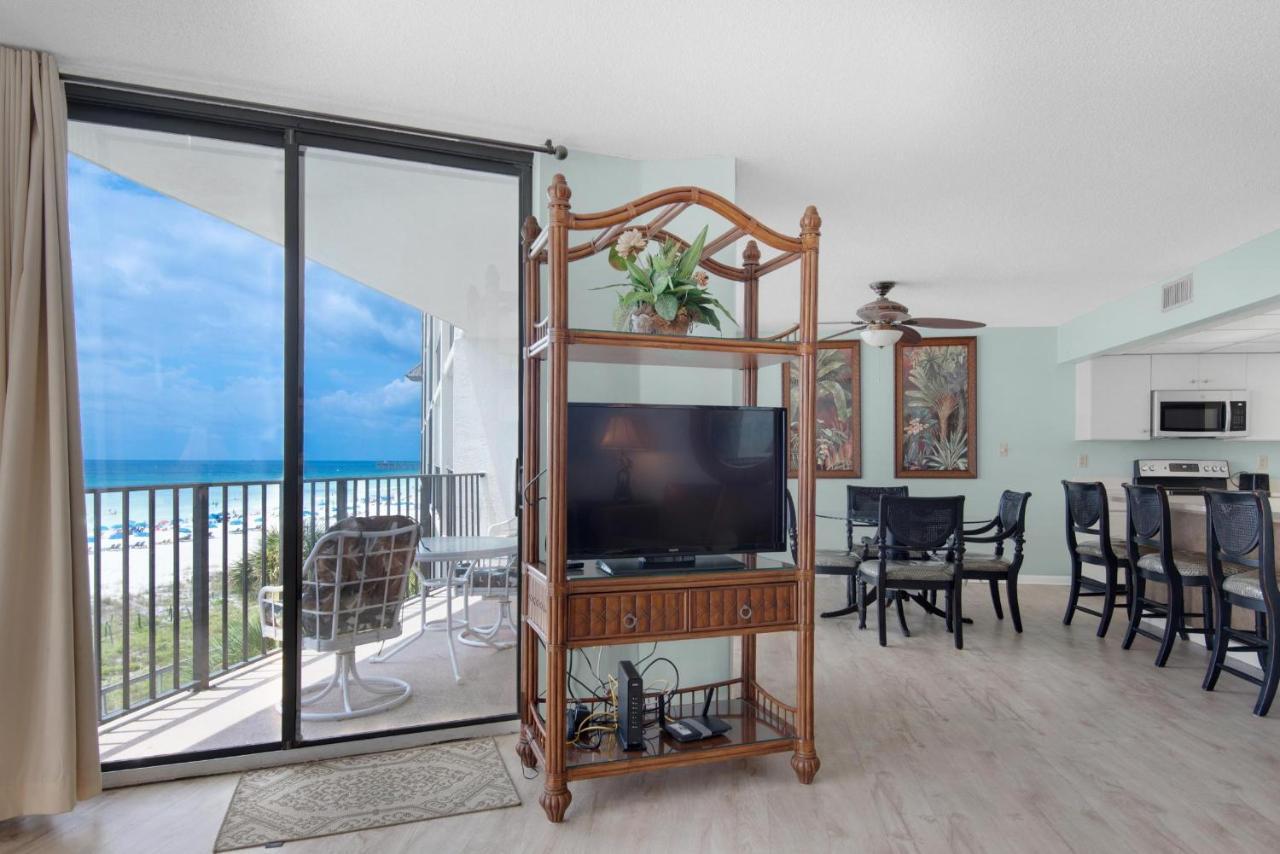 Edgewater Tower 2-307 Holiday home