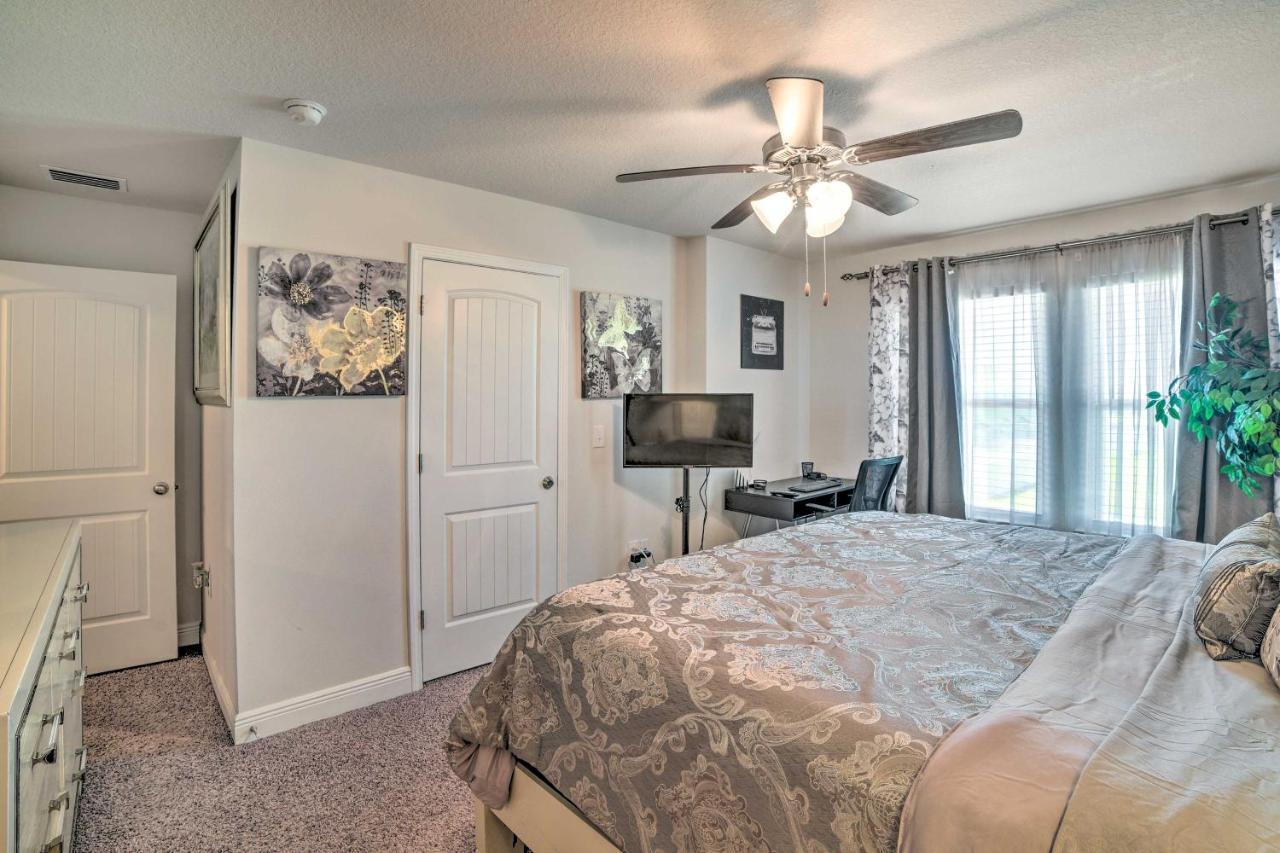 Beautiful Pcb Getaway Less Than 3 Mi To The Beach! Holiday home