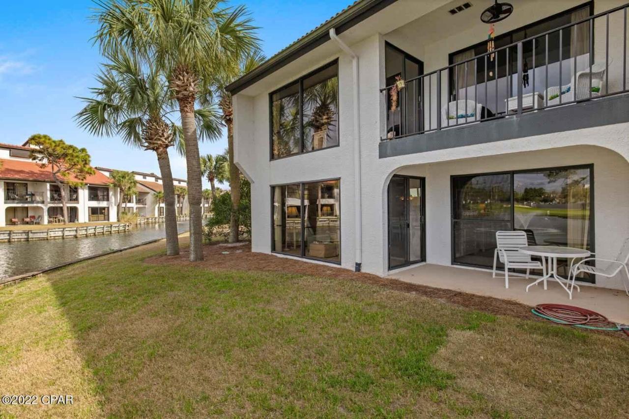 Edgewater & Golf Villa! Steps To The Beach! * Panama City Beach