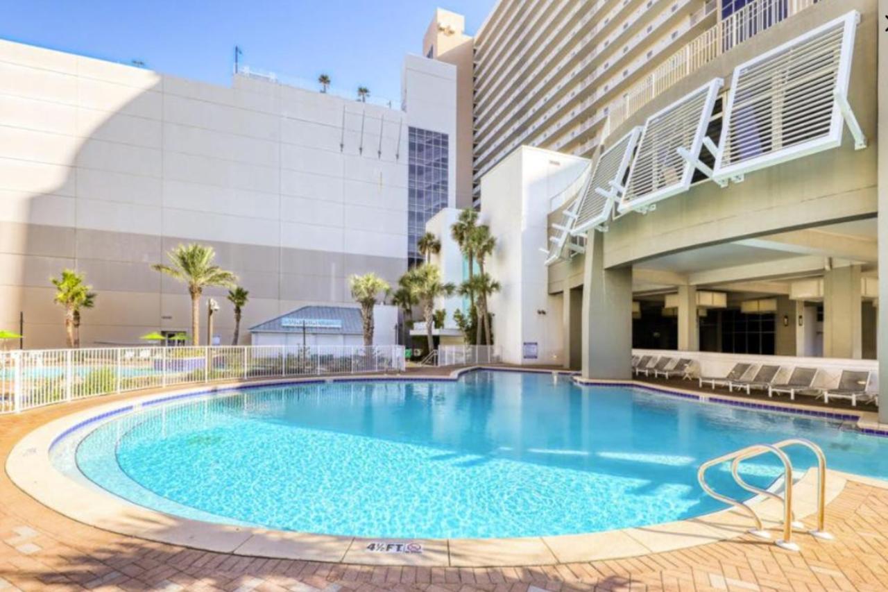 Hotel Laketown Wharf 1803 Panama City Beach