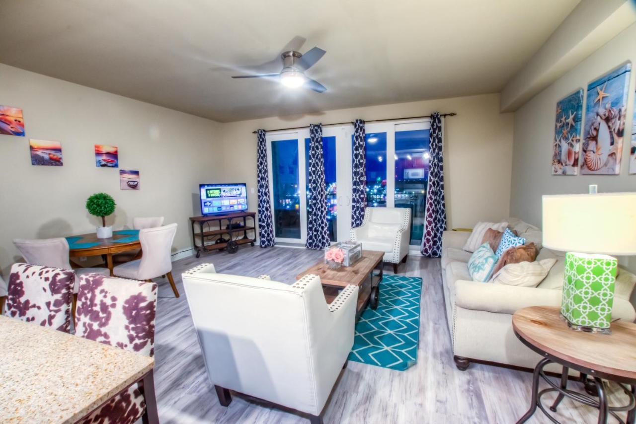 Laketown Wharf 1036 By Aneliya Holiday home