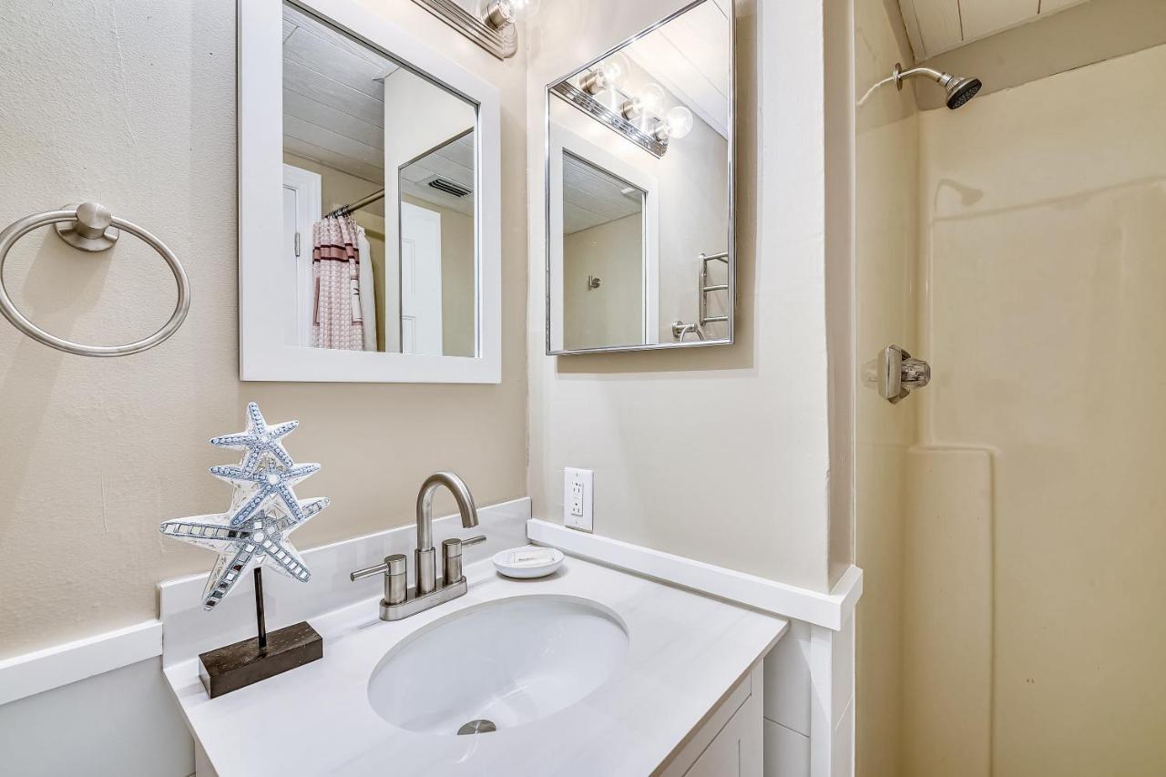 Holiday home Latitude Adjustment By Book That Panama City Beach