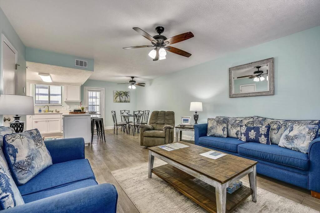 Holiday home Cozy 2br 1,5ba At Gulf Highlands - 5 Min Walk To Beach! With 11 Pools! Panama City Beach