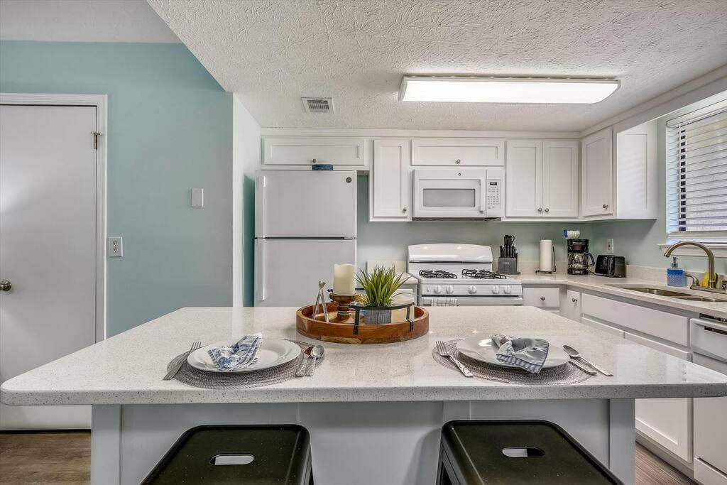 Cozy 2br 1,5ba At Gulf Highlands - 5 Min Walk To Beach! With 11 Pools!