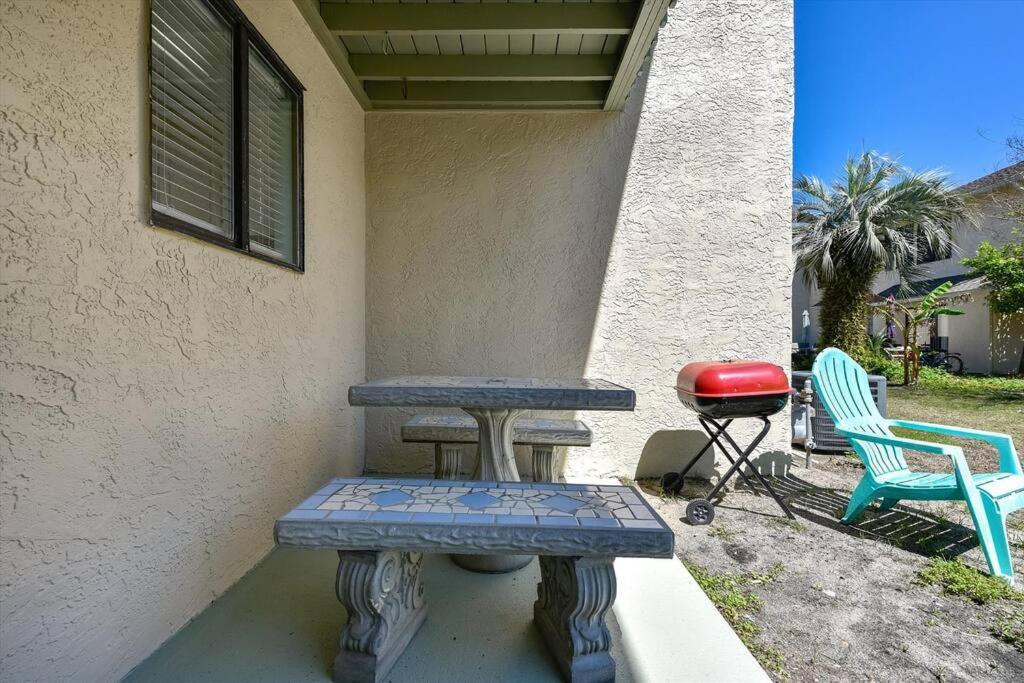 Cozy 2br 1,5ba At Gulf Highlands - 5 Min Walk To Beach! With 11 Pools! Holiday home *