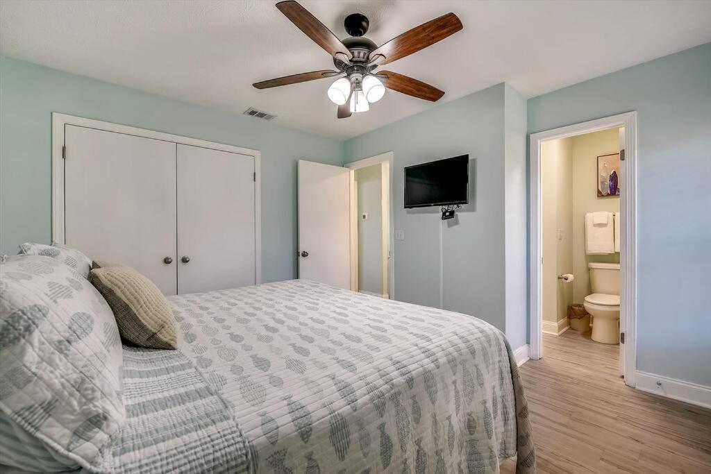 Holiday home Cozy 2br 1,5ba At Gulf Highlands - 5 Min Walk To Beach! With 11 Pools! *