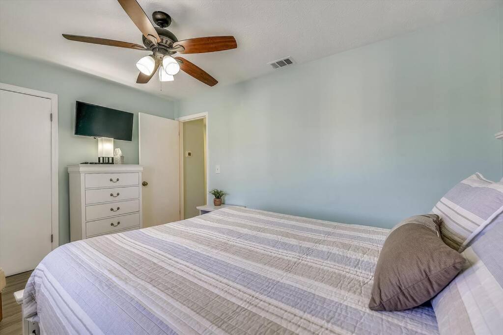 Holiday home Cozy 2br 1,5ba At Gulf Highlands - 5 Min Walk To Beach! With 11 Pools! *