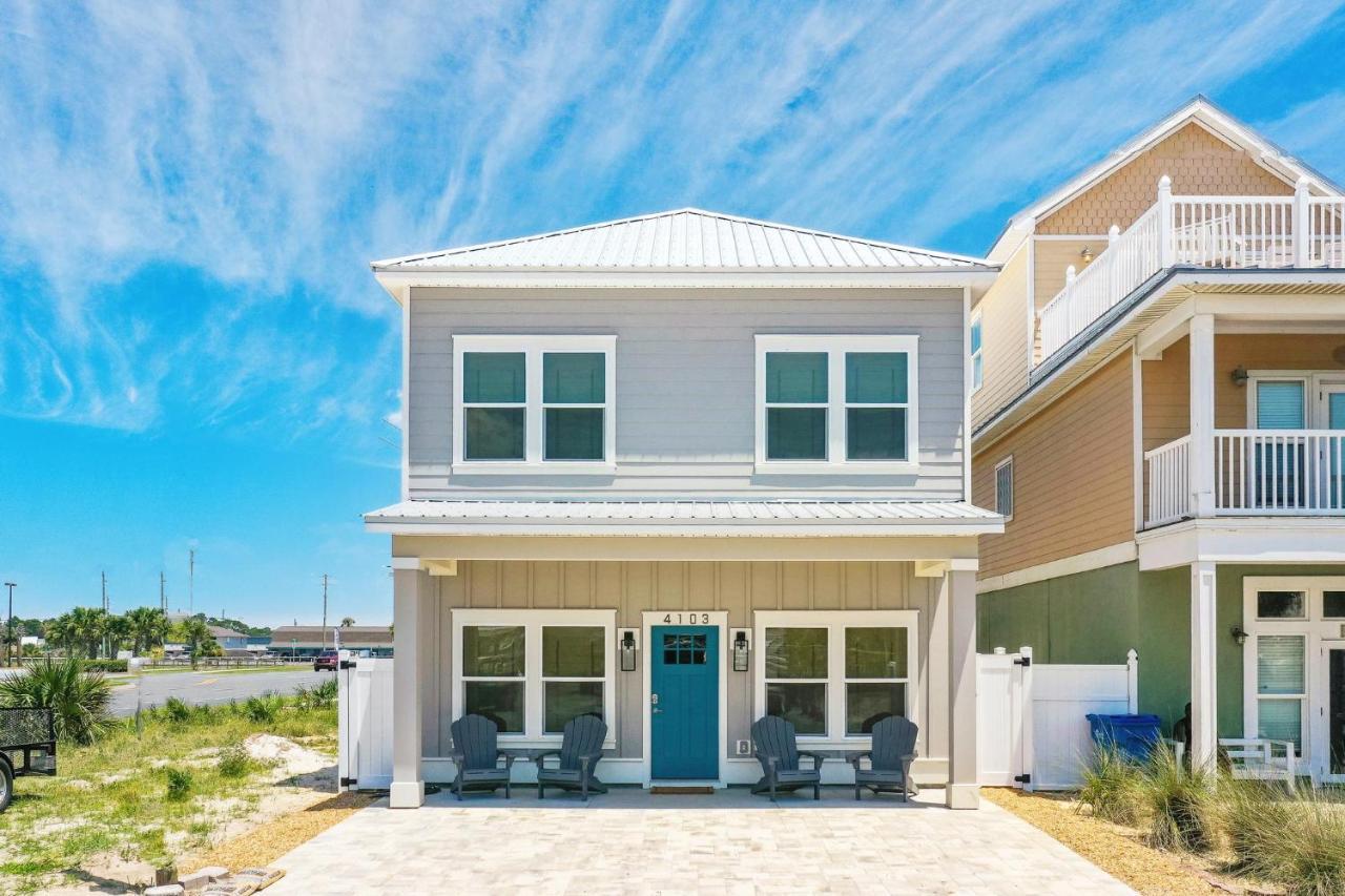 Haven - Brand New - Private Pool- Just 300 Feet From The Beach! Holiday home