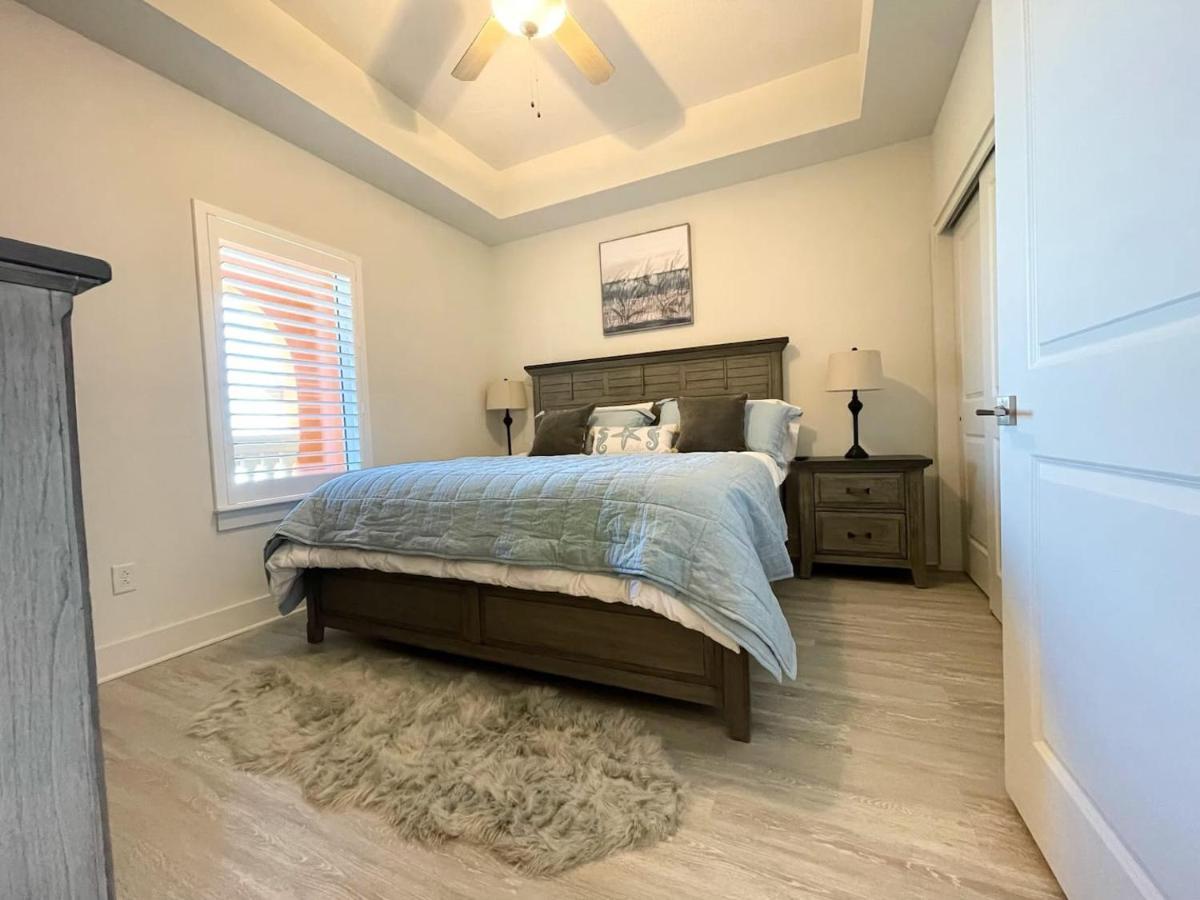 Calypso 3-2303 Penthouse Level W/ Incredible View! * Panama City Beach