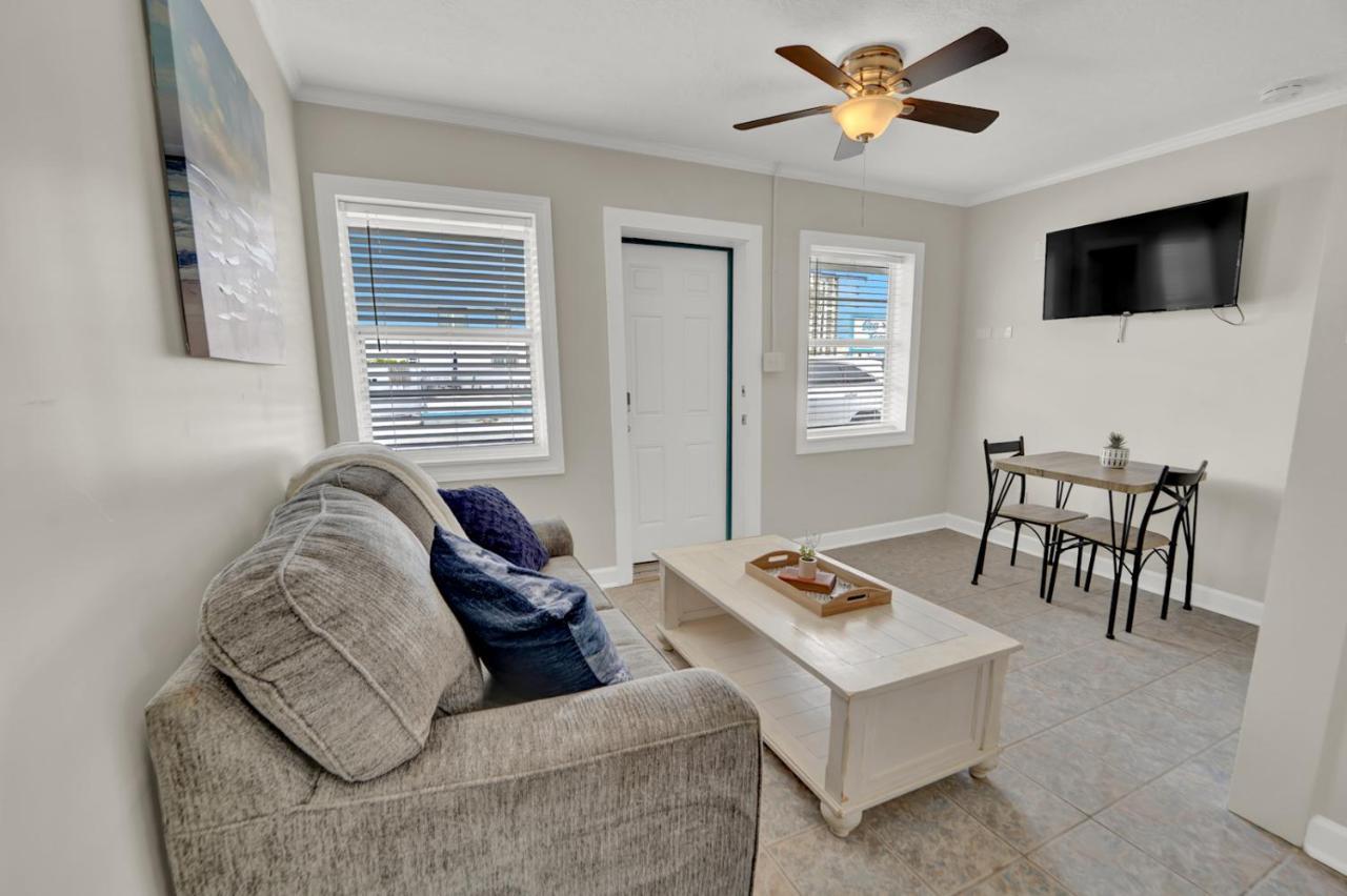 Sf Unit 2 - Swim, Surf, Relax:) Renovated Studio Steps 2 Beach *
