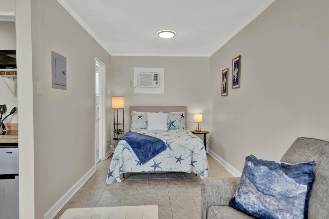 Apartment Sf Unit 2 - Swim, Surf, Relax:) Renovated Studio Steps 2 Beach