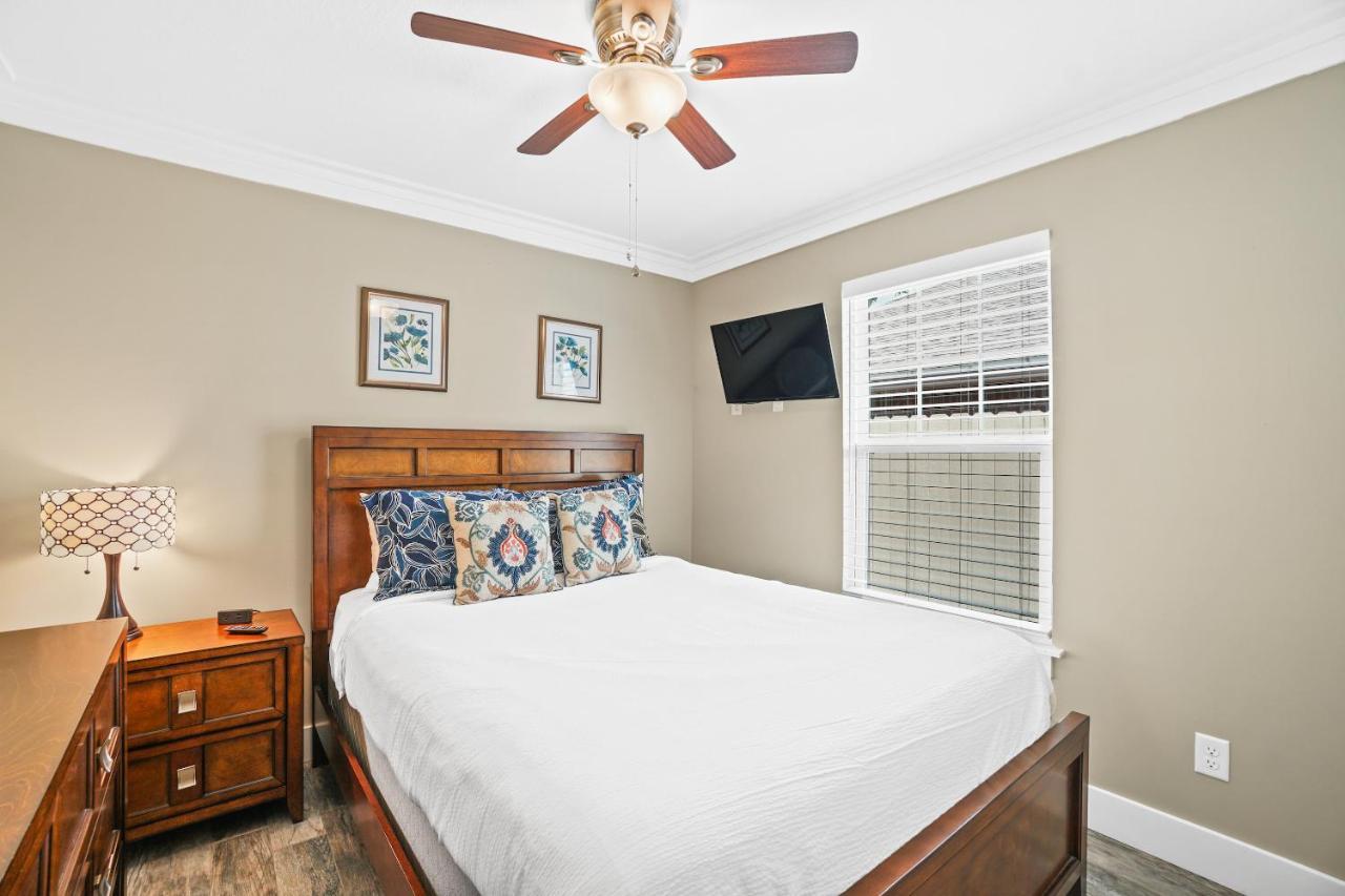 Holiday home Pet Friendly House - Paradise On Palm By Panhandle Getaways