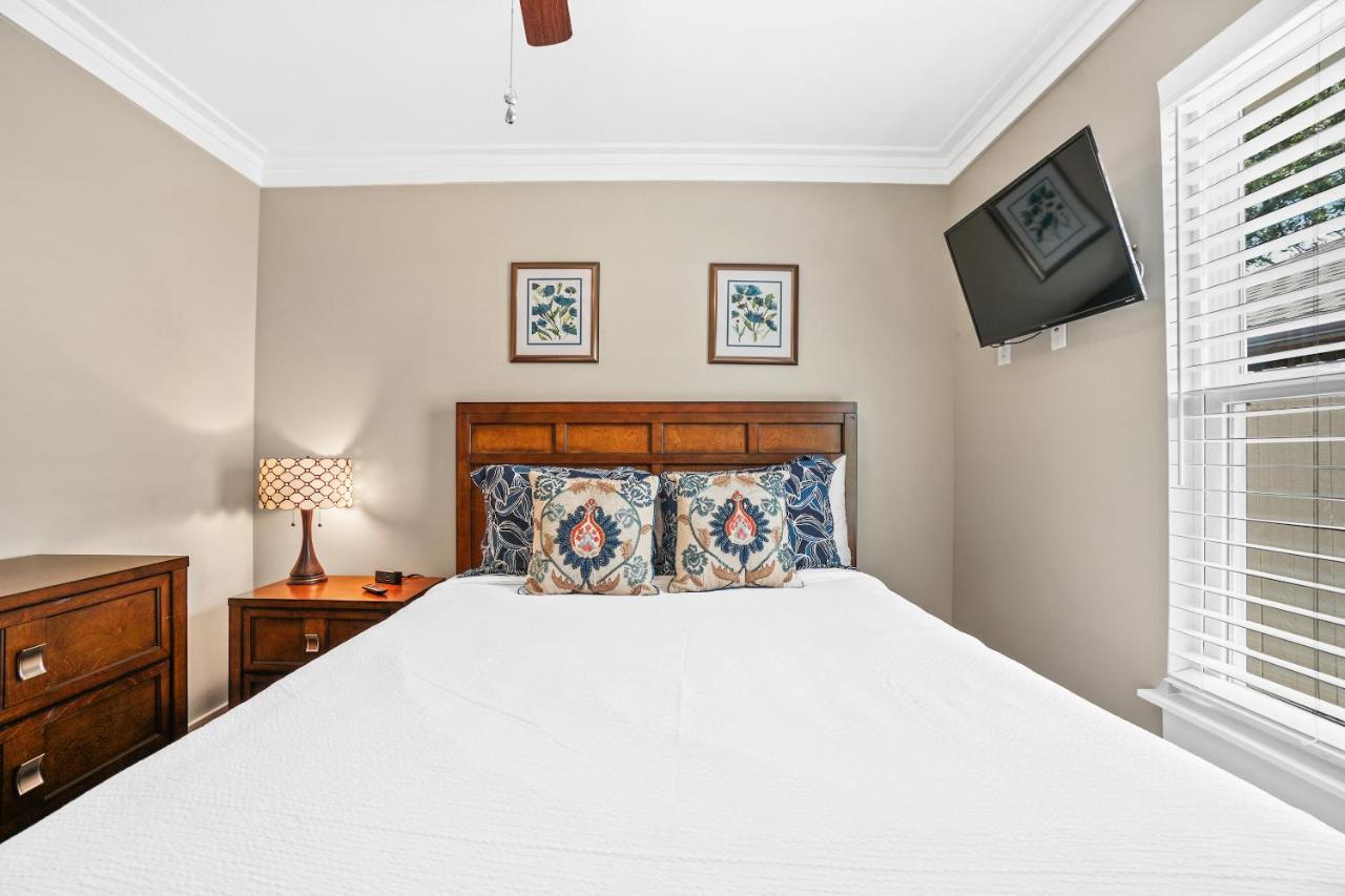 Holiday home Pet Friendly House - Paradise On Palm By Panhandle Getaways