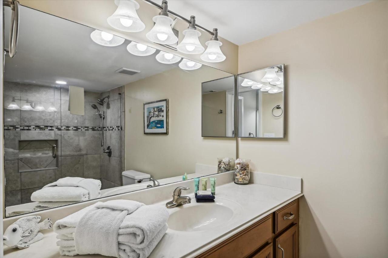 Holiday home Aquavista #603-w By Book That