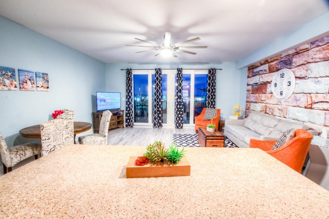 Laketown Wharf 416 By Aneliya Holiday home