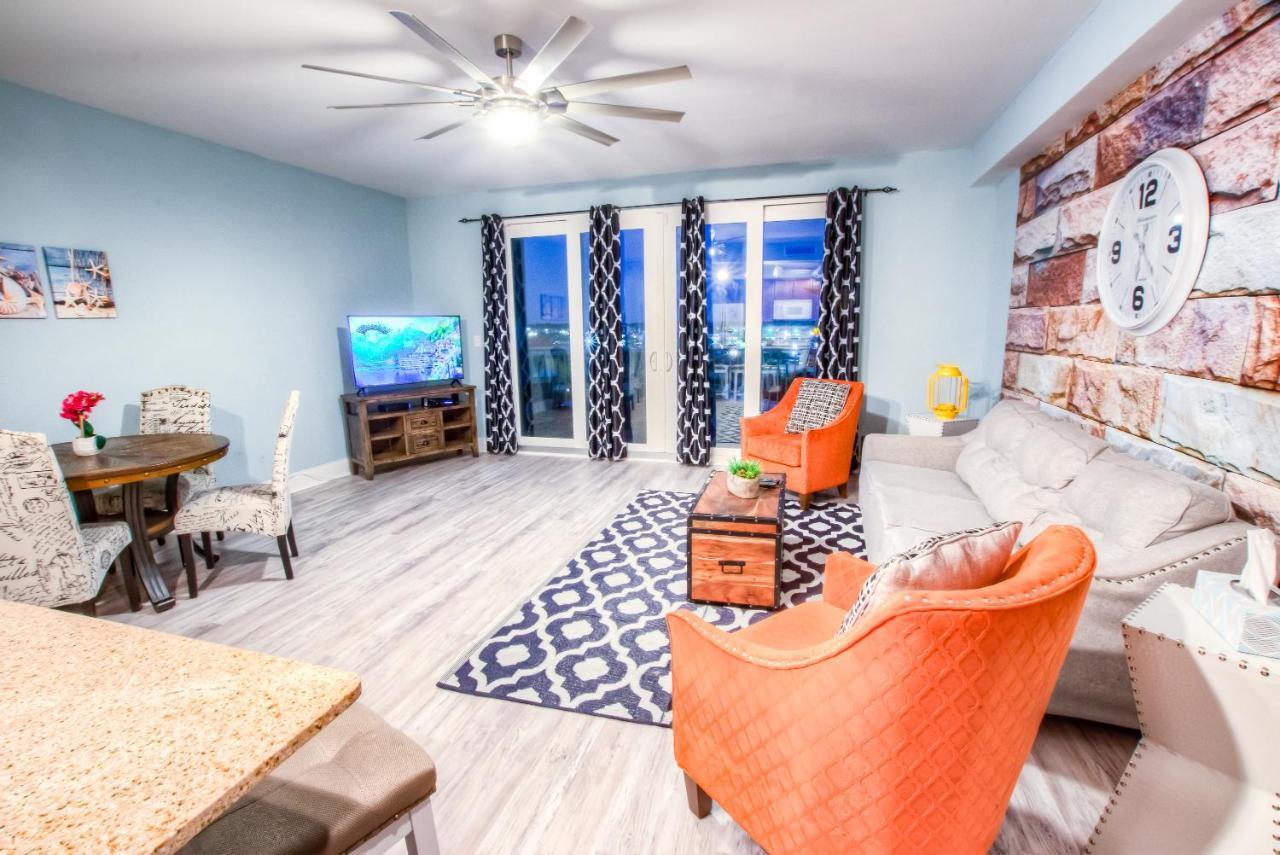 Laketown Wharf 416 By Aneliya Holiday home *