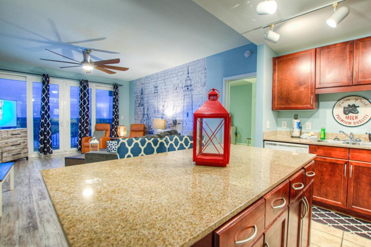 Laketown Wharf 831 By Aneliya Holiday home *