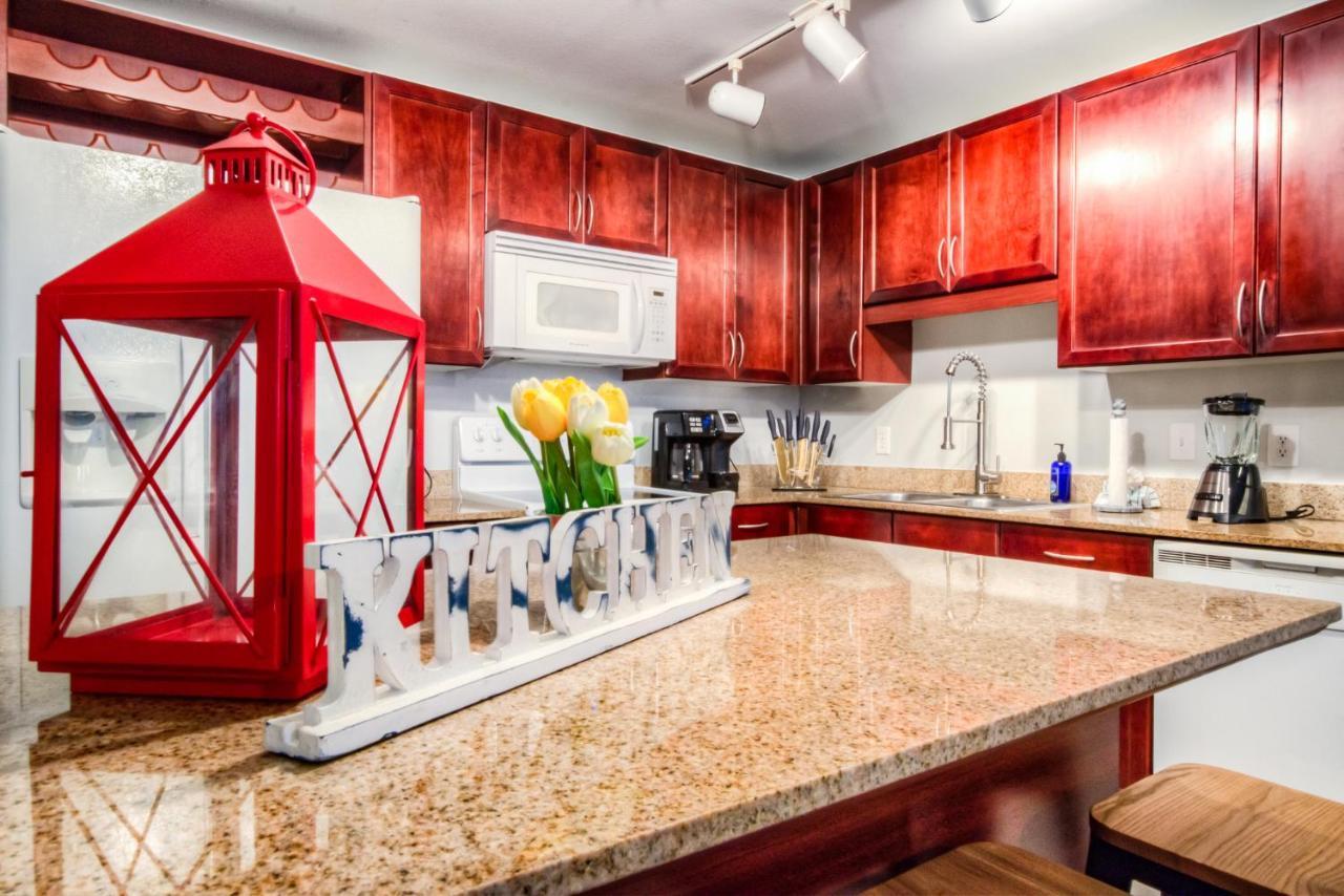 Brand New!laketown Wharf 233! Beautiful 3 Bd, Great Amenities, And Great Location * Panama City Beach