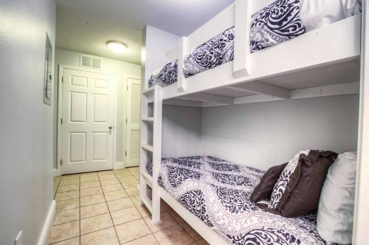 Brand New!laketown Wharf 233! Beautiful 3 Bd, Great Amenities, And Great Location Holiday home Panama City Beach