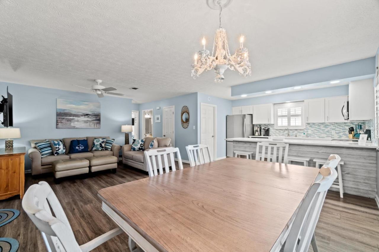 Contemporary / West End Pcb / Available Now! / Perfect For Family Panama City Beach