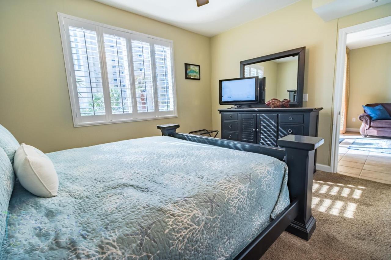 Shores Of Panama 318 - 2bd, Sleeps 8! Great View! Reserved 3rd Floor Parking Space! Apartment