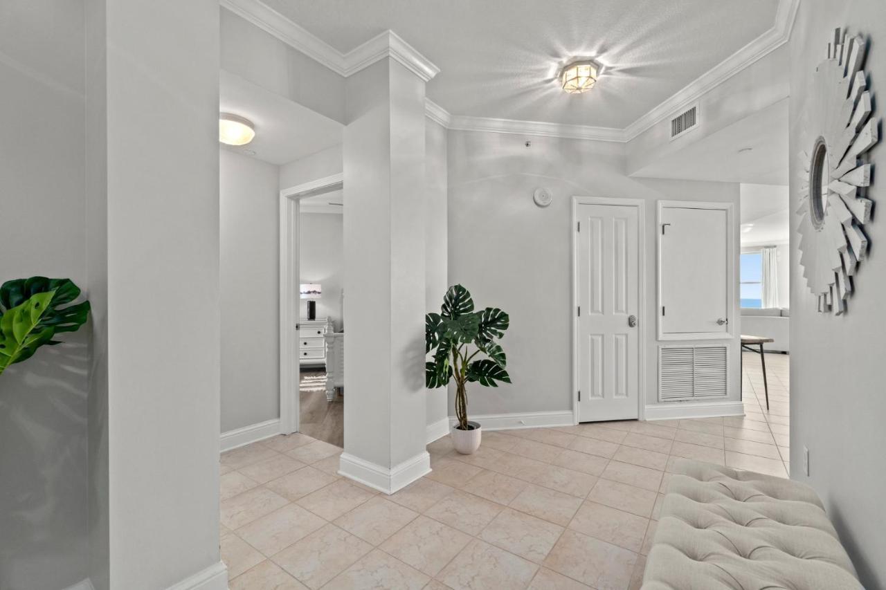 Holiday home Luxury Beachfront W/ 2 Balconies! Sleeps 8! Walk To Pier Park!