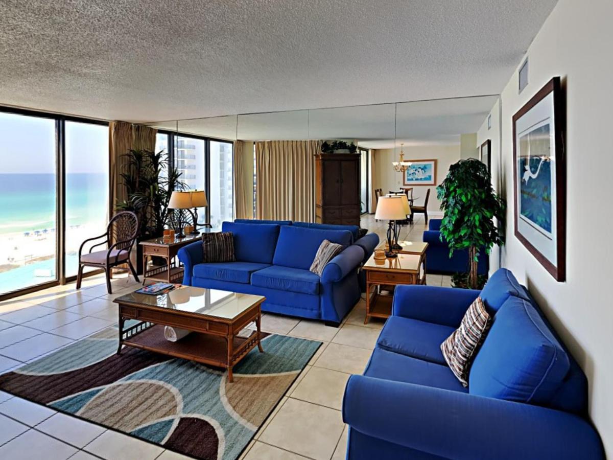 Apartment Edgewater Tower I 806