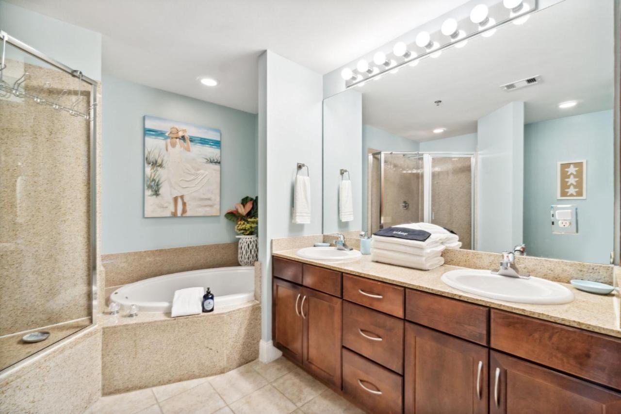 Sapphire Sea At Laketown Wharf #1122 By Nautical Vacation